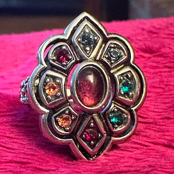 WOW Authentic Gucci Cocktail Ring - Picture 4 of 16